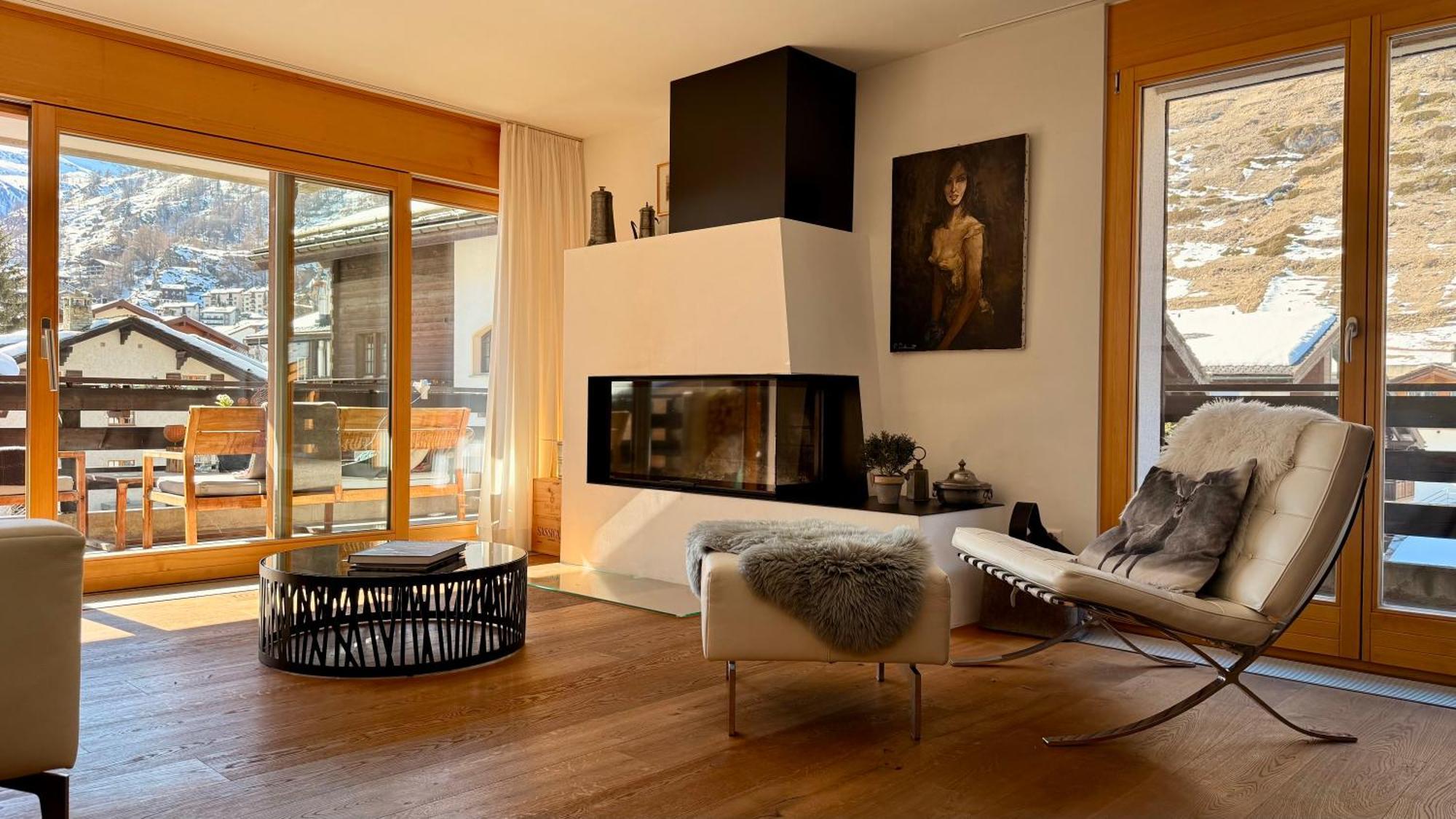 Stylish Home With Matterhorn View In The Center Церматт Экстерьер фото